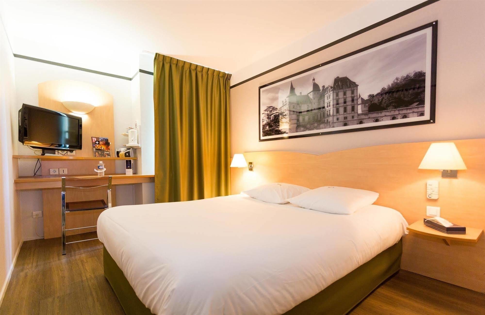 Hotel Inn Grenoble Eybens Parc Des Expositions Ex Kyriad Exterior photo